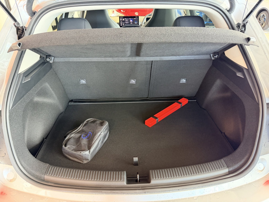 2026 MG MG4 EV Urban Essence 54 SUV Image 6