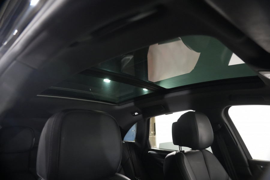 2021 Porsche Macan SUV