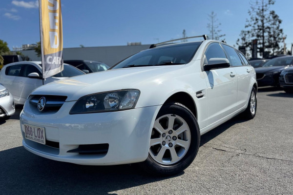 2009 MY9.5 Holden Commodore VE Omega Wagon Image 2