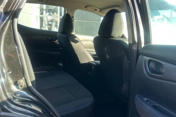 2017 Nissan QASHQAI J11 ST SUV Image 19