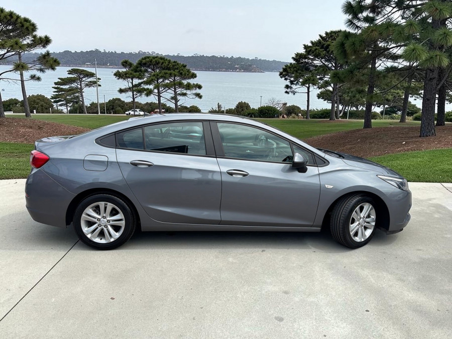 2018 Holden Astra BL LS+ Sedan Image 8