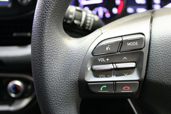 2018 Hyundai i30 PD Active Hatch Image 30