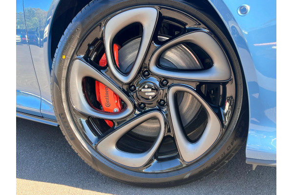 2026 MY25 MG IM5 P12L Performance Hatch Image 5