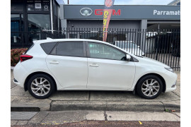 2017 Toyota Corolla ZRE182R Ascent Sport Hatch