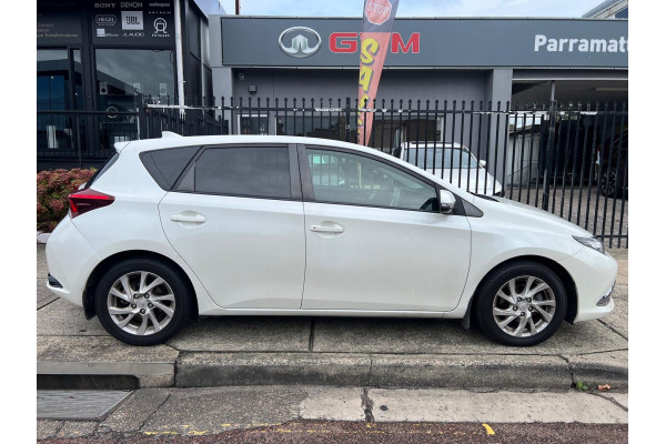2017 Toyota Corolla ZRE182R Ascent Sport Hatch