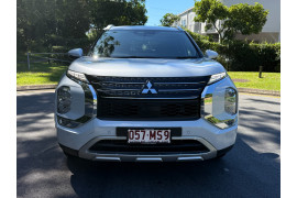 2023 MY24 Mitsubishi Outlander ZM LS SUV