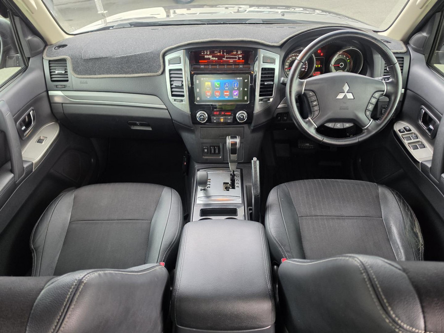 2015 MY16 Mitsubishi Pajero NX GLS SUV Image 16
