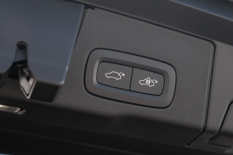 2026 Volvo XC60 UZ Plus B5 Bright SUV Image 17