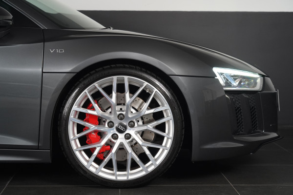 2018 Audi R8 V10 RWS  Coupe Image 23