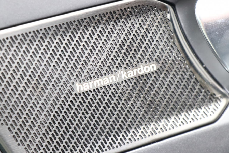 2019 Volvo Xc40 (No Series) MY20 T4 Momentum Suv Image 14