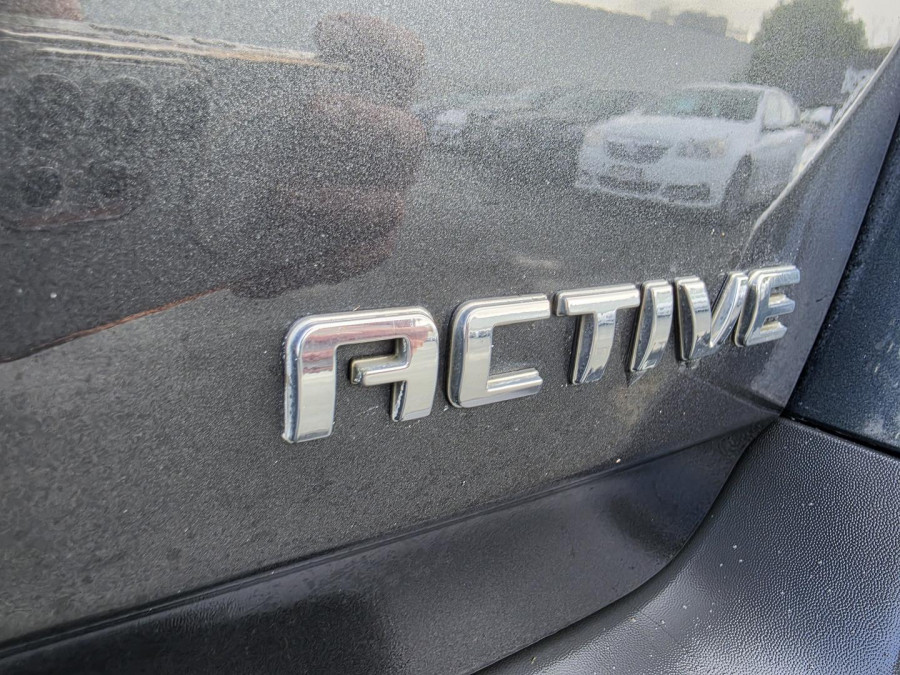 2017 MY18 Holden Captiva CG Active SUV Image 14
