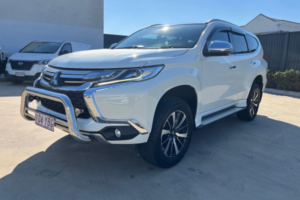 2018 Mitsubishi Pajero Sport QE GLS SUV Image 3