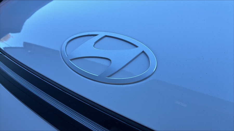 2026 Hyundai KONA SX2.V3  SUV Image 14