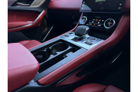 2021 MY21.25 Jaguar F-PACE X761 R-Dynamic S SUV