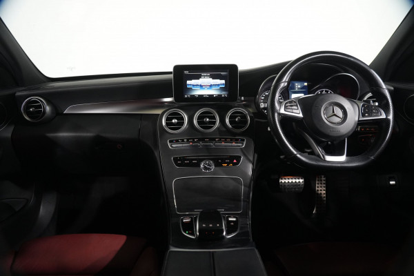 2015 Mercedes-Benz C-Class C250 SUV Image 13
