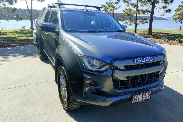 2021 MY22 Isuzu D-MAX RG LS-M Ute Image 1