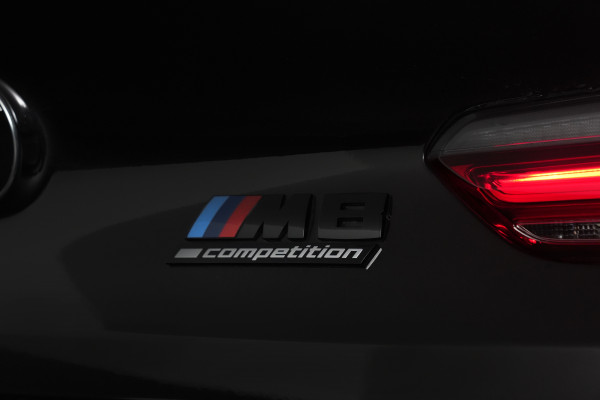 2021 BMW M8 Competition Coupe Image 21