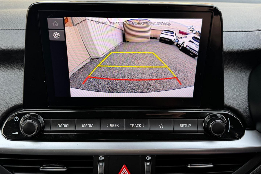 2021 MY1  Kia Cerato BD Sport Hatch Image 18