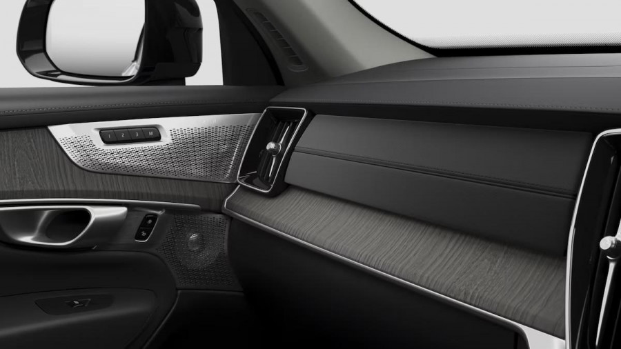 2026 Volvo XC90 L Series Ultra B5 Dark SUV Image 8