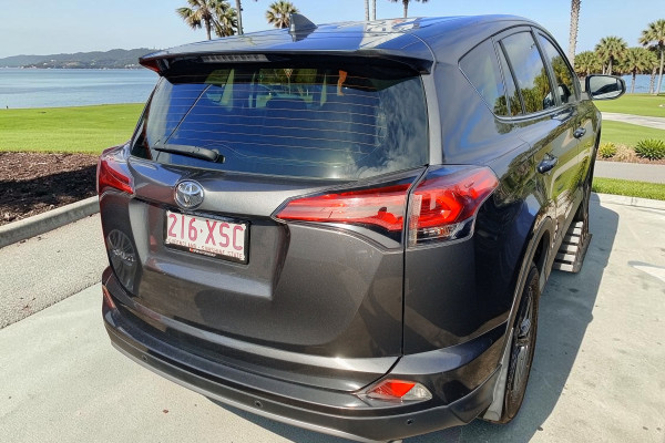 2017 Toyota RAV4 ZSA42R GX SUV Image 5