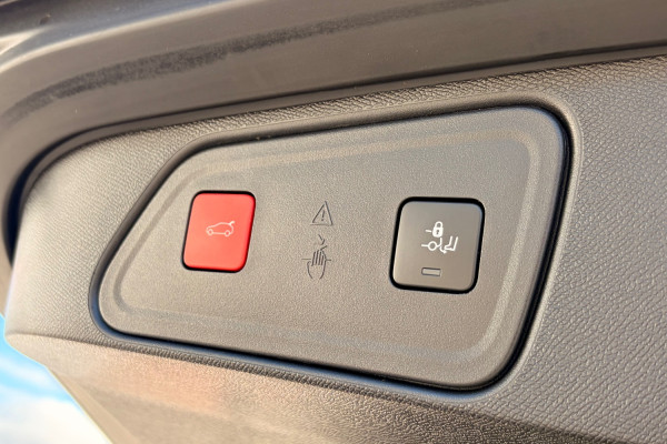 2022 Peugeot 3008 P84 GT SUV Image 8