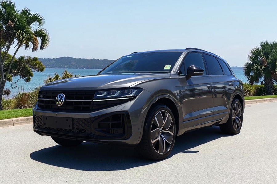 2025 MY26 Volkswagen Touareg RC 210TDI Wolfsburg Edition SUV Image 3