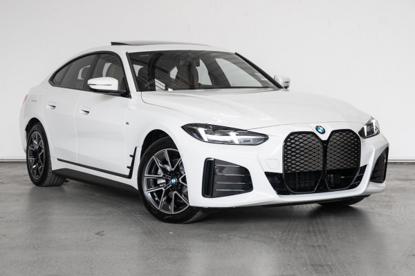BMW i4 eDrive35 G26