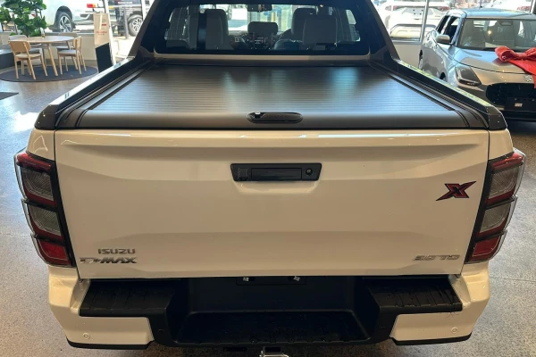 2026 MY25.5 Isuzu D-MAX RG X-TERRAIN Ute Image 4