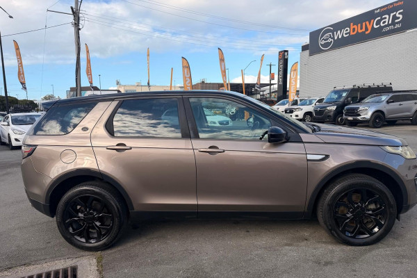 2015 Land Rover Discovery Sport L550 TD4 HSE SUV Image 6