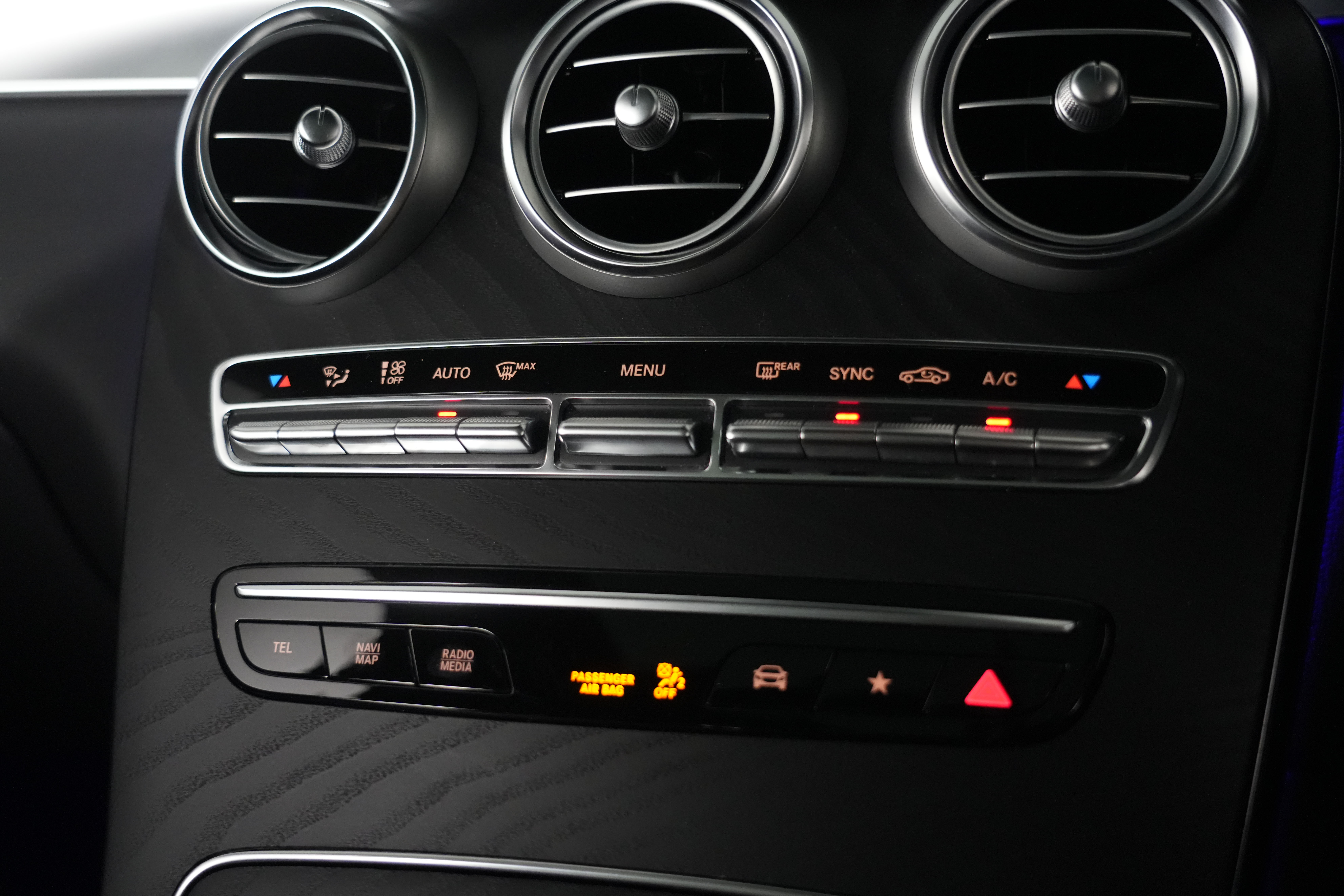 2022 Mercedes-Benz GLC-Class GLC43 AMG SUV Image 40