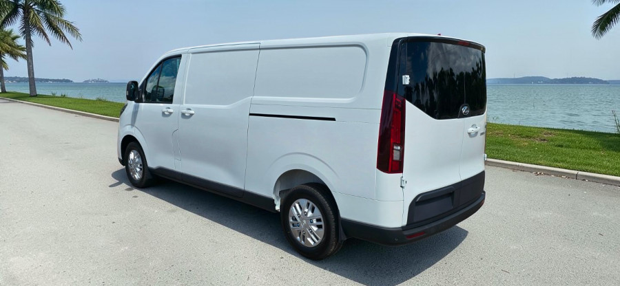 2026 LDV Deliver 7   Van Image 8