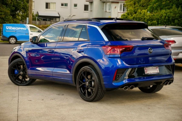 2022 Volkswagen T-Roc D11 R SUV Image 2