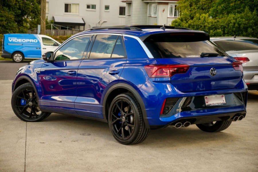 2022 Volkswagen T-Roc D11 R SUV Image 2