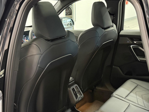 2026 BMW X1 U11 sDrive20i SUV image 17