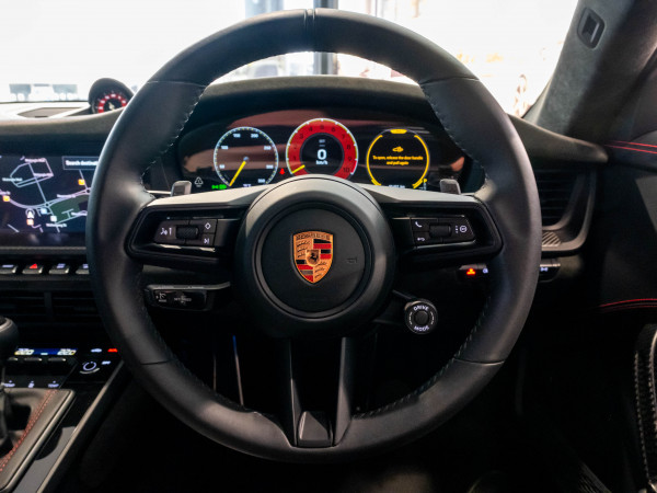 2025 Porsche 911 992 GT3 Coupe image 15