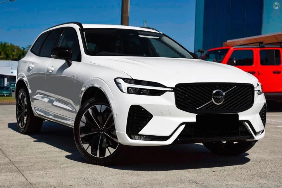 2026 Volvo XC60 UZ Ultra B5 Dark SUV Image 1