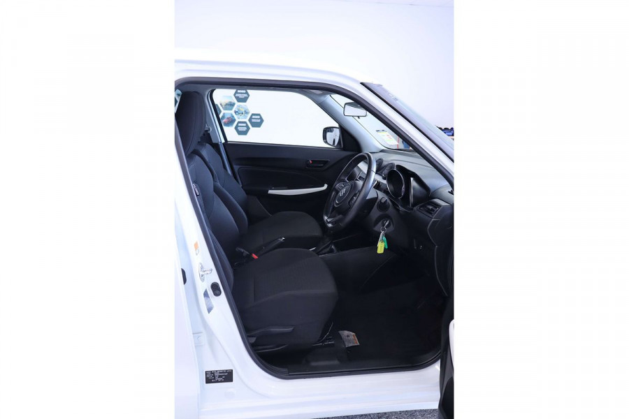 2023 Suzuki Swift AZ Series II GL Hatch Image 9