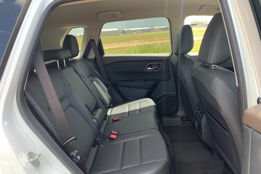 2024 MY25 Nissan X-Trail T33 ST-L e-POWER SUV Image 10