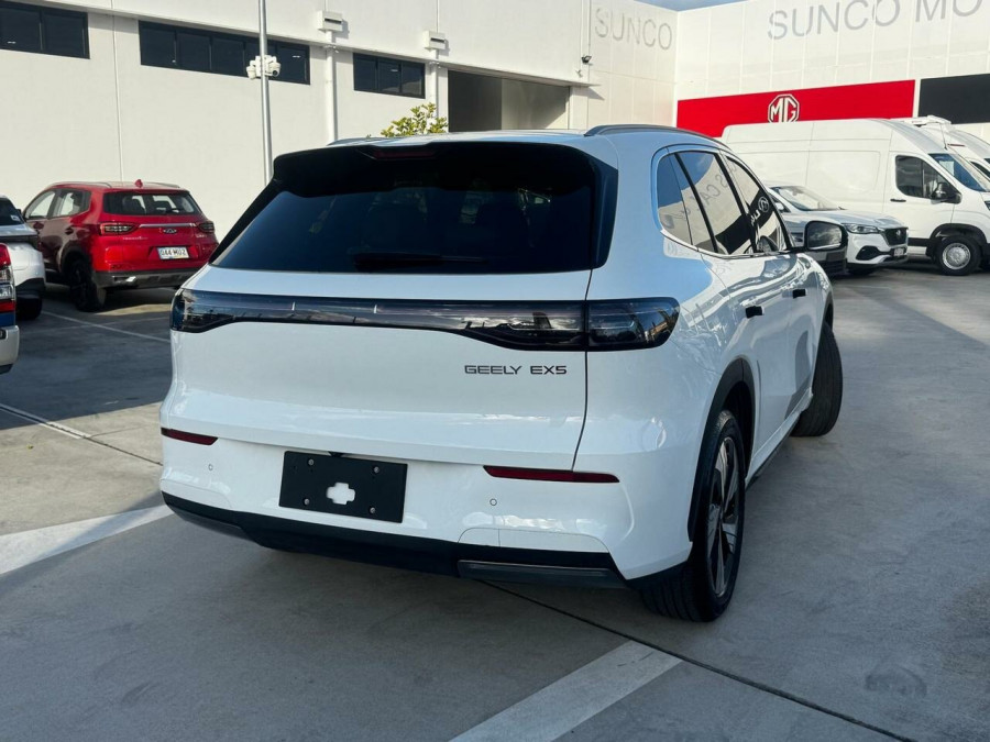 2025 Geely EX5 E245 Inspire SUV Image 6