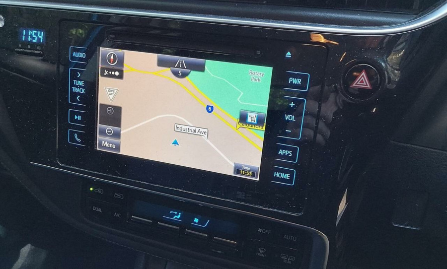 2017 Toyota Corolla ZRE182R ZR Hatch Image 17