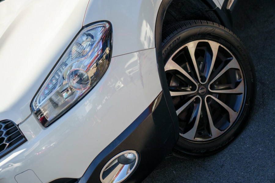 2013 MY12 Nissan DUALIS J10W Series 3 MY12 Ti-L Hatch Image 6