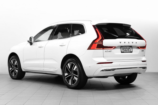 2026 Volvo XC60 UZ B5 Plus 2L MHeV AWD SUV Image 6