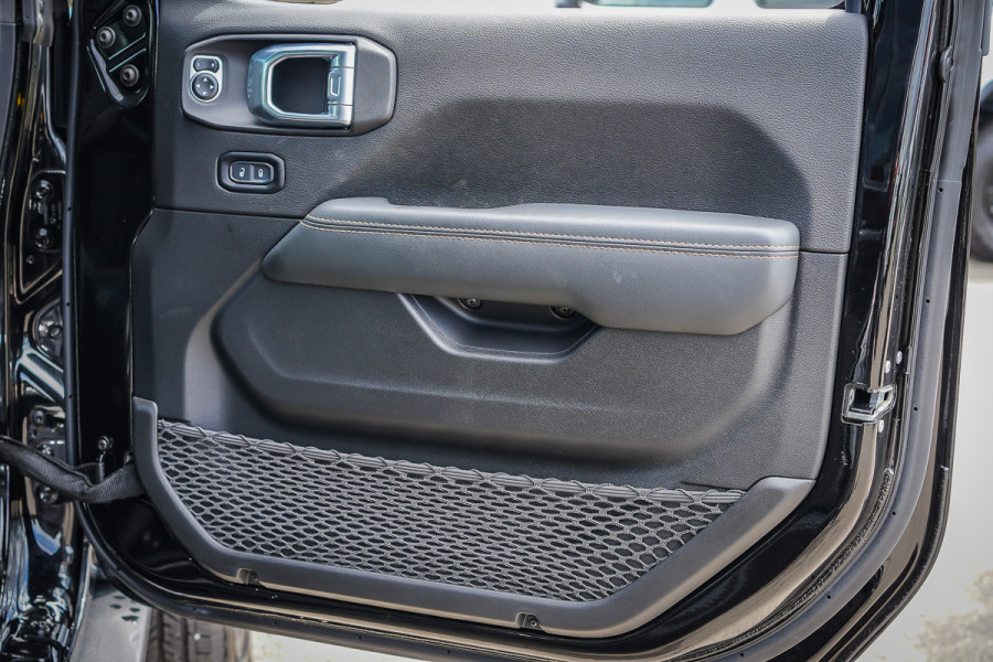 2023 MY24 Jeep Wrangler JL Overland SUV Image 16