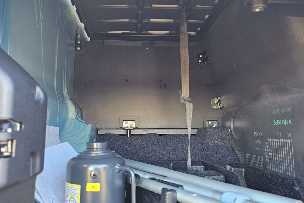 2025 Iveco S-way AXLE RIGIDS Cab Chassis Image 24