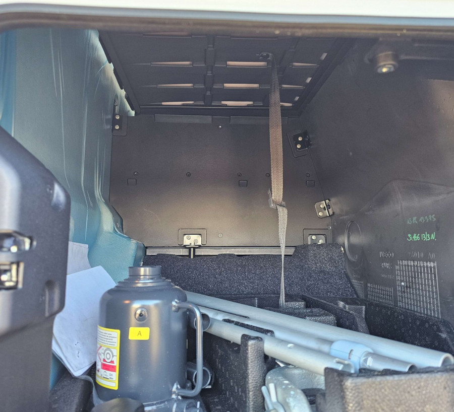 2025 Iveco S-way AXLE RIGIDS Cab Chassis Image 24