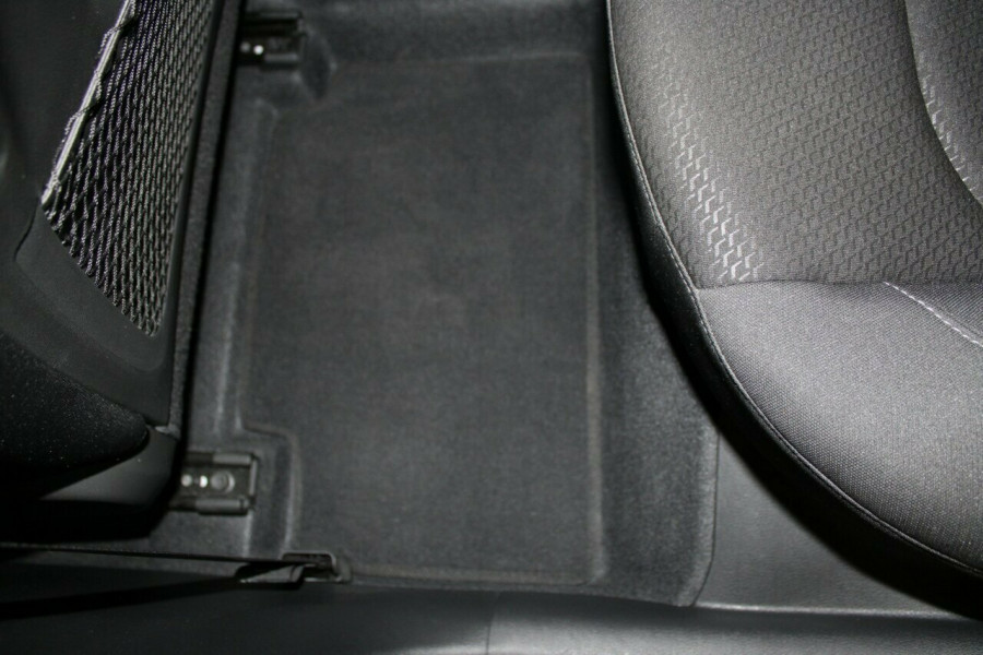 2018 Hyundai i30 PD Active Hatch Image 19