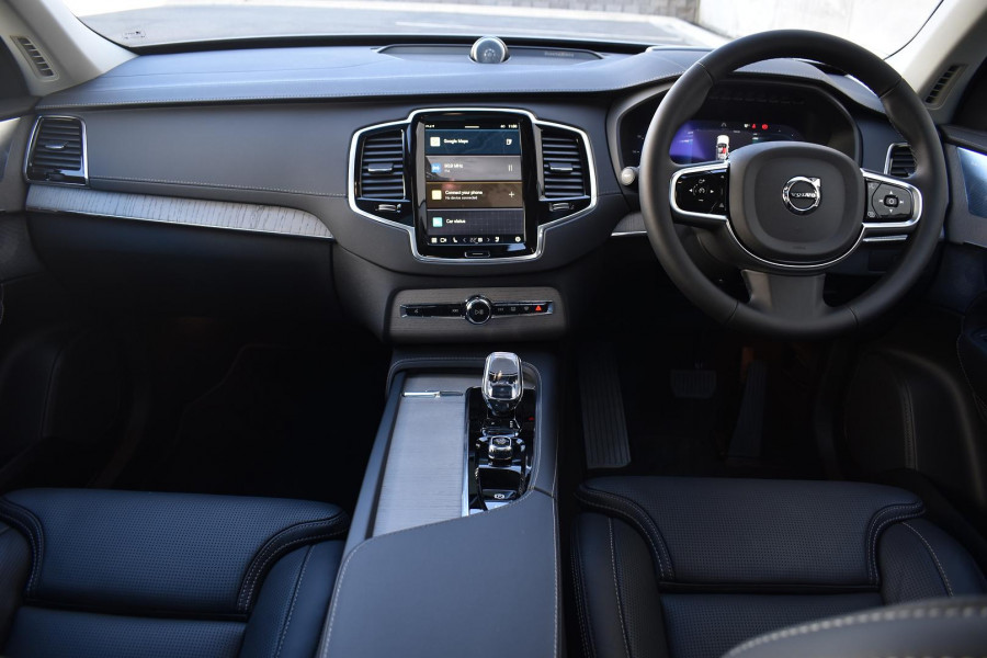 2024 MY25 Volvo XC90 L Series Ultra T8 Plug-In Hybrid SUV Image 8