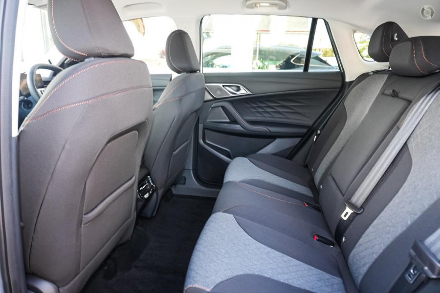 2024 MY24.5 MG HS AS33 Vibe SUV Image 14