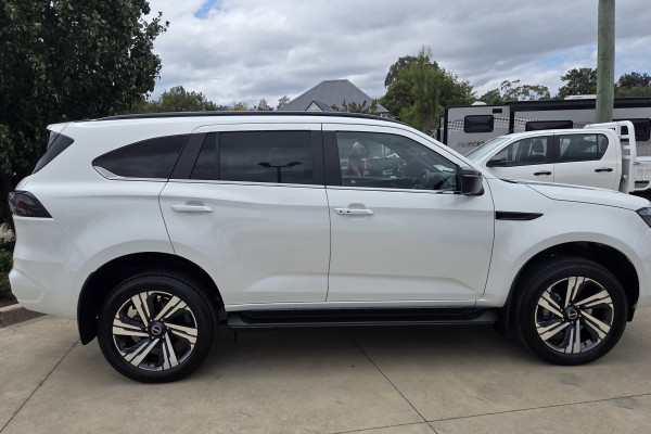 2025 MY25.5 Isuzu MU-X RJ LS-T SUV Image 26