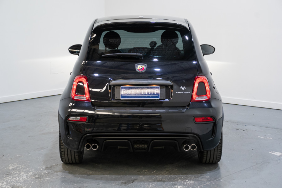 2023 Abarth 695 Competizione Hatch Image 9